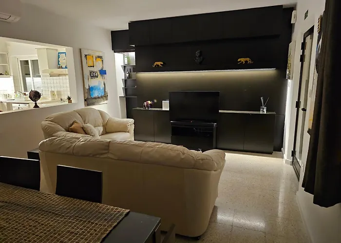 3 Bedroom In Prime Location 5m Away From Is-Swieqi